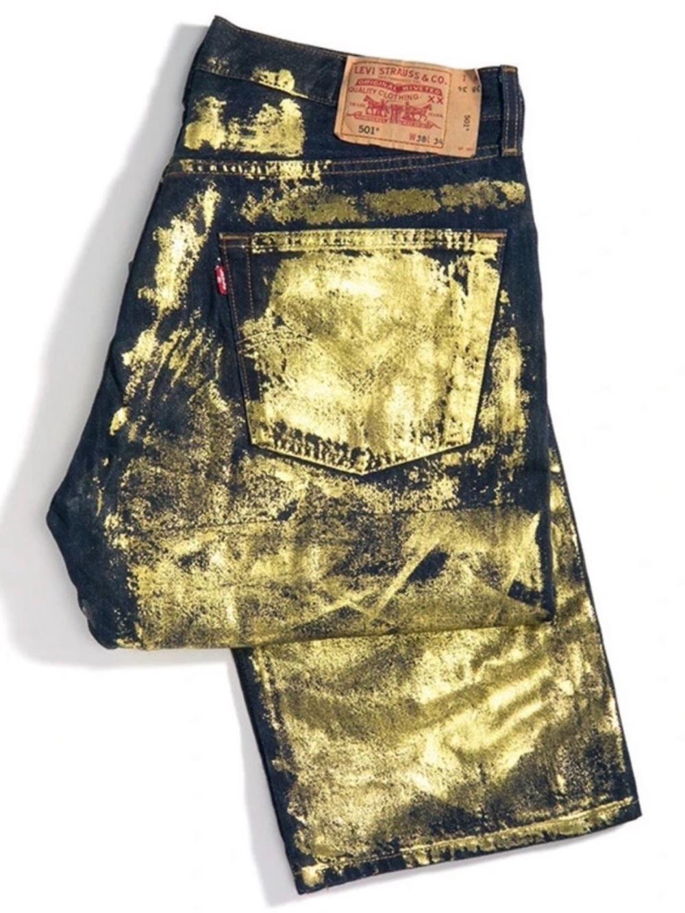 Levi's Straight Men’s Jeans in Black with Gold Splash